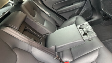 Volvo XC60 2.0 B5P Plus Dark 5dr AWD Geartronic Petrol Estate